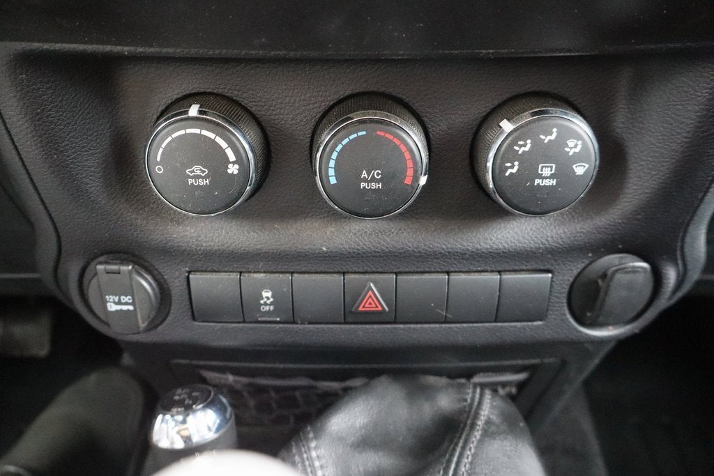 2016 Jeep Wrangler Sport