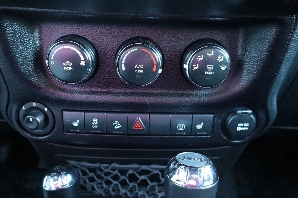 2016 Jeep Wrangler Unlimited Black Bear