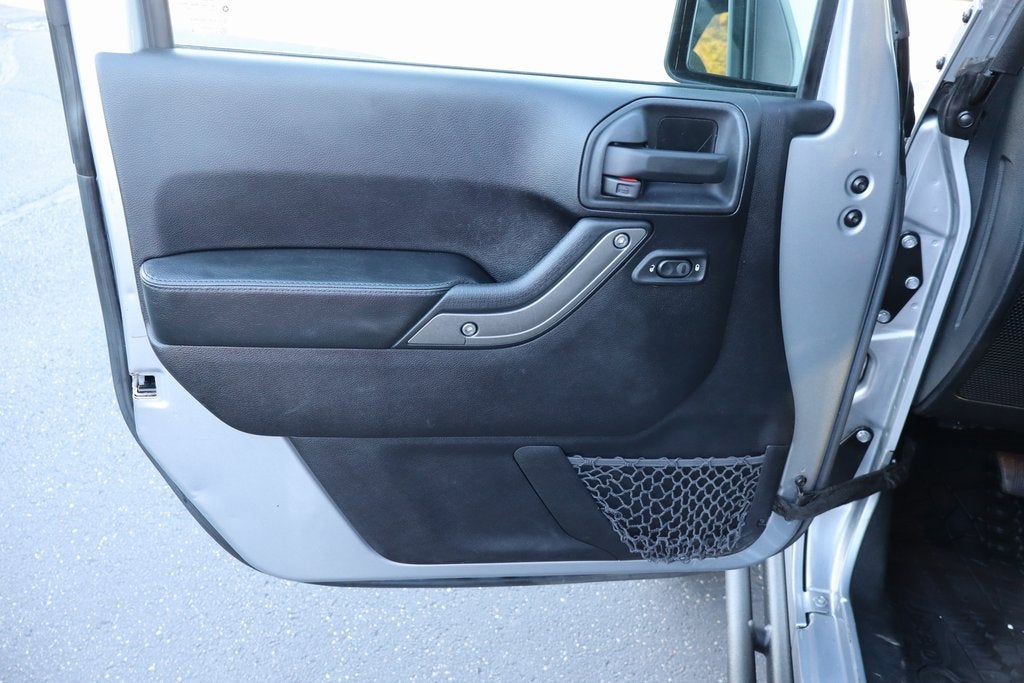 2016 Jeep Wrangler Unlimited Black Bear