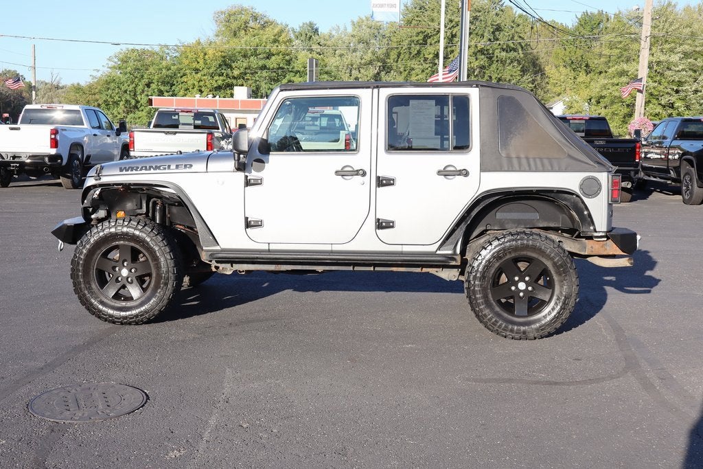 2016 Jeep Wrangler Unlimited Black Bear