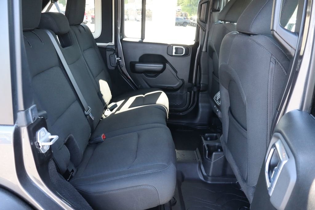 2020 Jeep Wrangler Unlimited Unlimited Sport Altitude