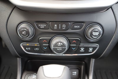 2017 Jeep Cherokee Overland