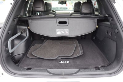 2017 Jeep Cherokee Overland