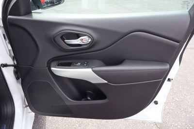 2017 Jeep Cherokee Overland