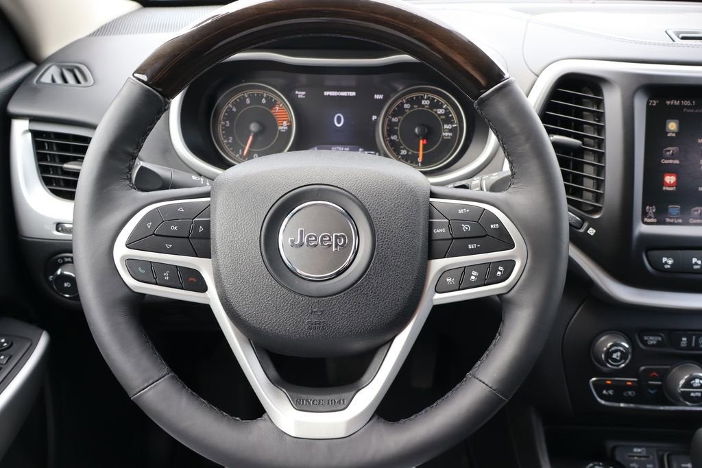 2017 Jeep Cherokee Overland