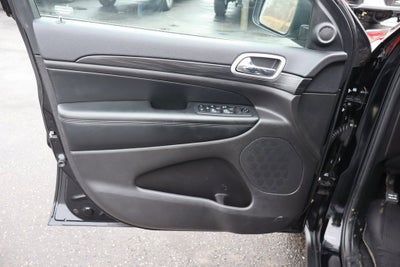 2019 Jeep Grand Cherokee Laredo E