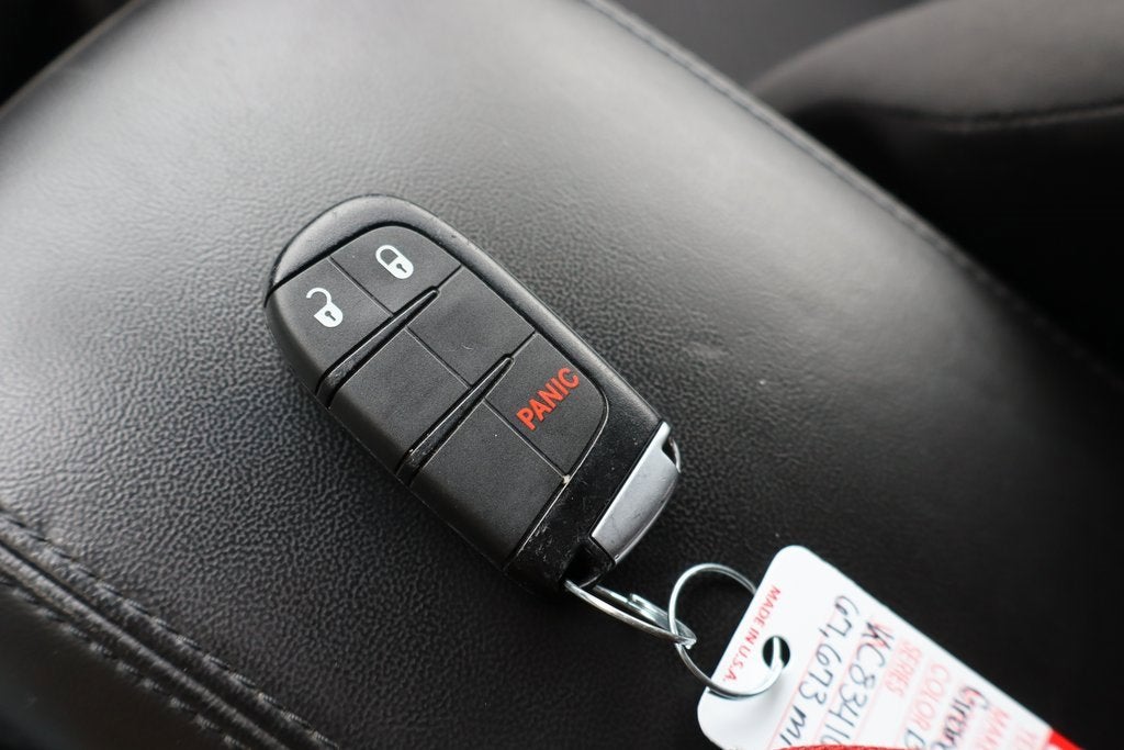 2019 Jeep Grand Cherokee Laredo E