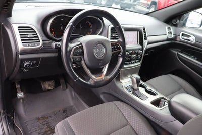 2019 Jeep Grand Cherokee Laredo E