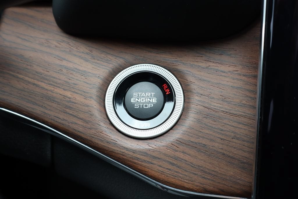 2024 Jeep Grand Cherokee Summit