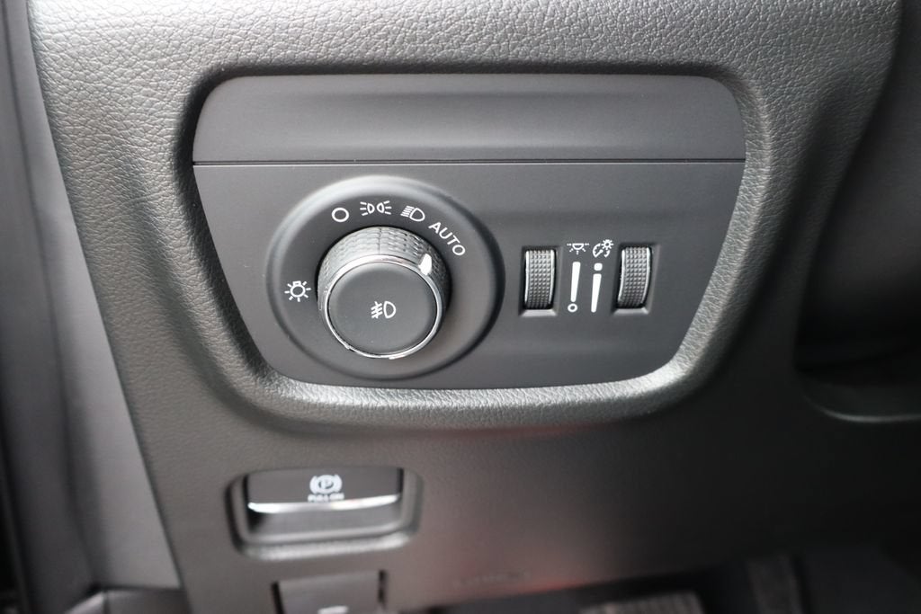 2024 Jeep Grand Cherokee Summit