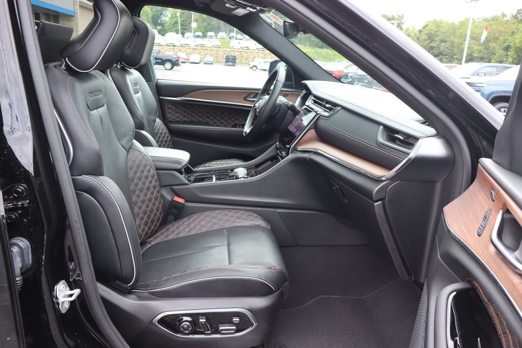 2024 Jeep Grand Cherokee Summit