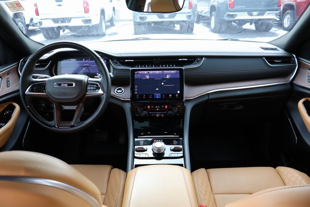 2025 Jeep Grand Cherokee Summit