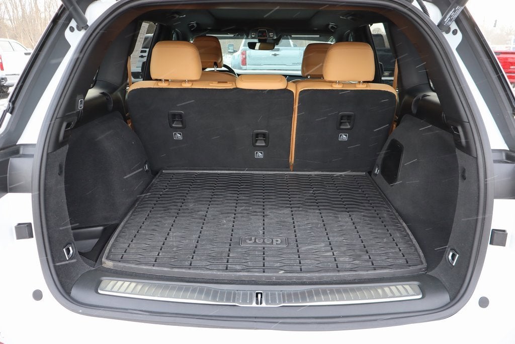 2025 Jeep Grand Cherokee Summit