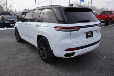 2025 Jeep Grand Cherokee Summit