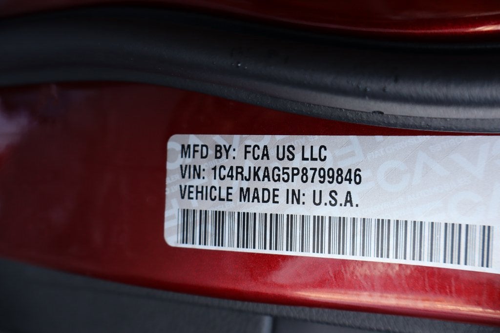 2023 Jeep Grand Cherokee L Laredo