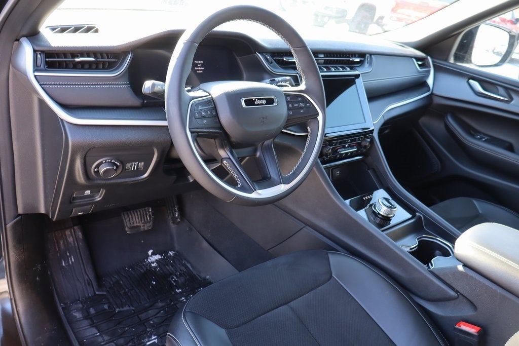 2025 Jeep Grand Cherokee L Altitude