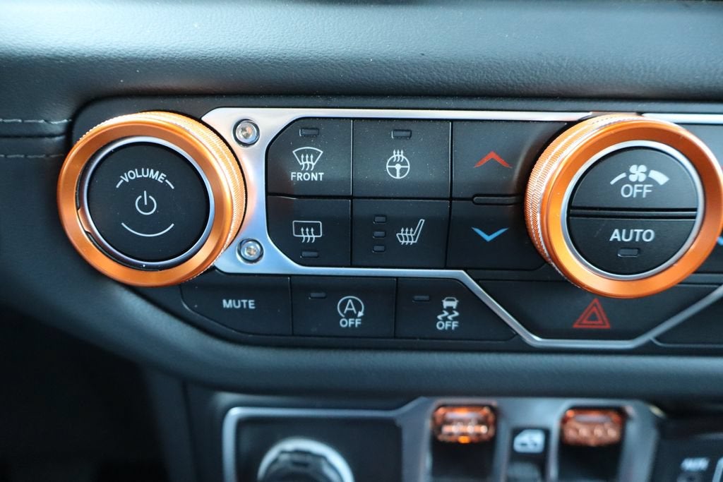 2025 Jeep Wrangler Rubicon X