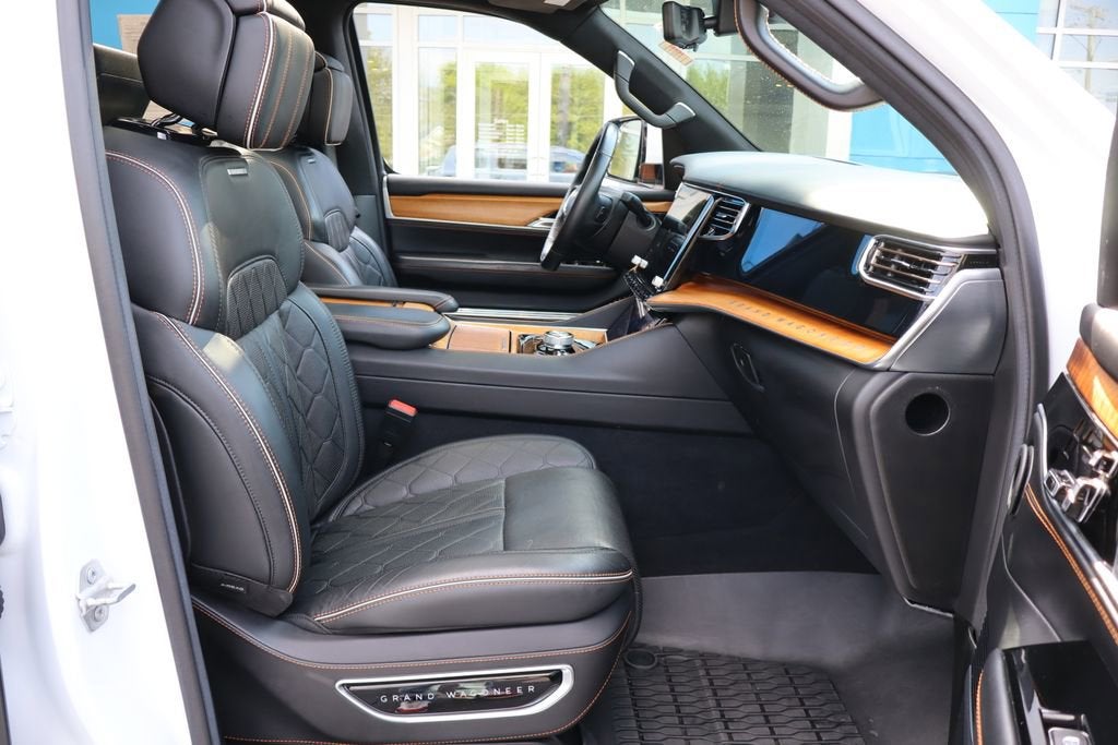 2022 Jeep Grand Wagoneer Series III