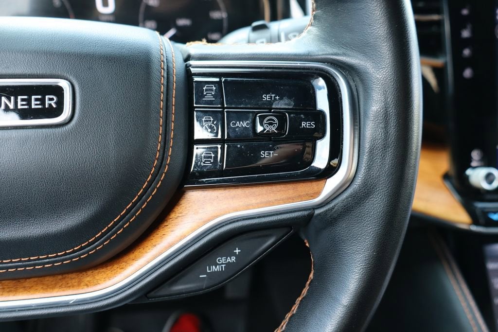 2022 Jeep Grand Wagoneer Series III