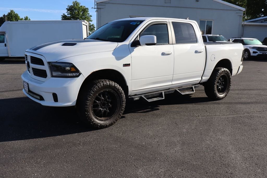 2016 RAM 1500 Sport