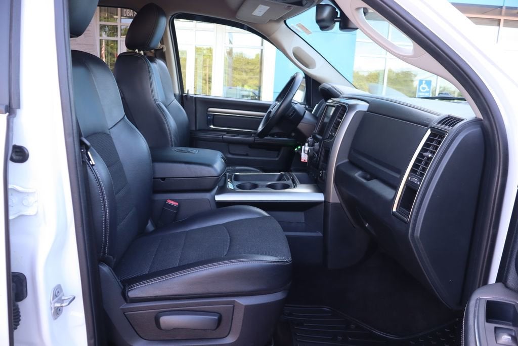 2016 RAM 1500 Sport