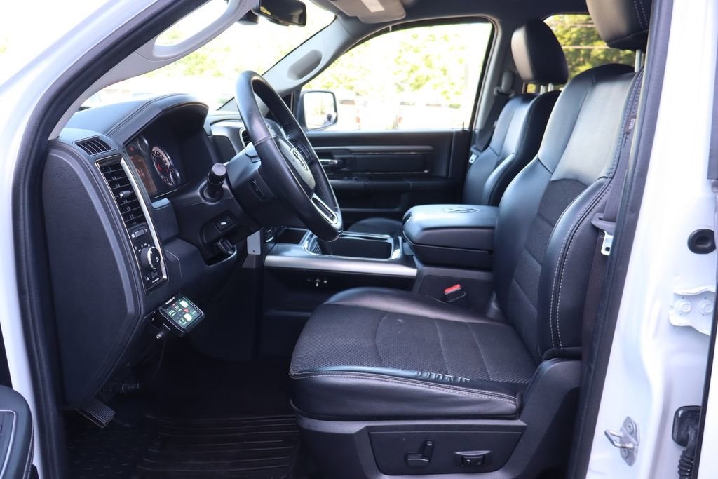2016 RAM 1500 Sport