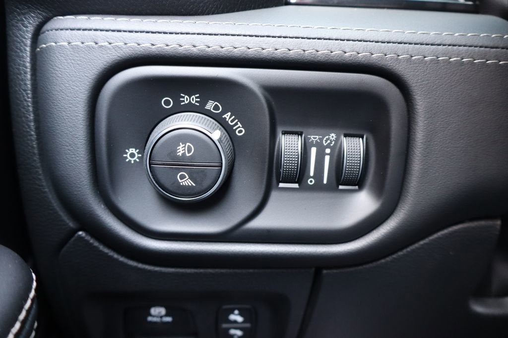 2024 RAM 1500 Limited