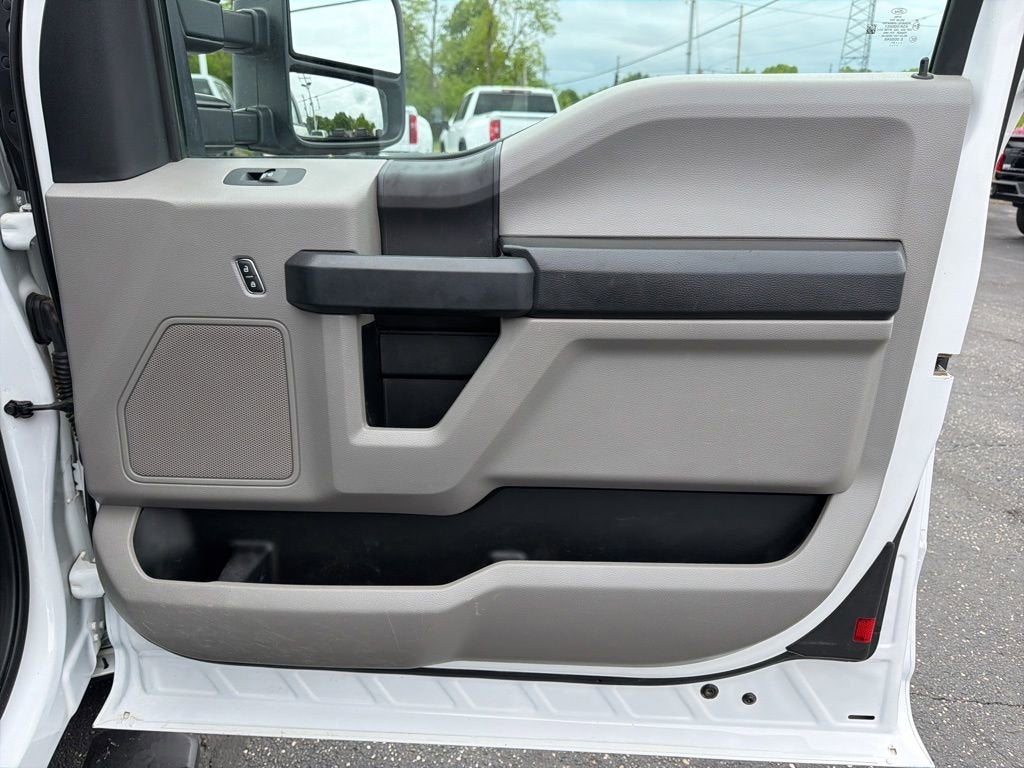 2021 Ford Super Duty F-250 SRW XL w/ Service Body