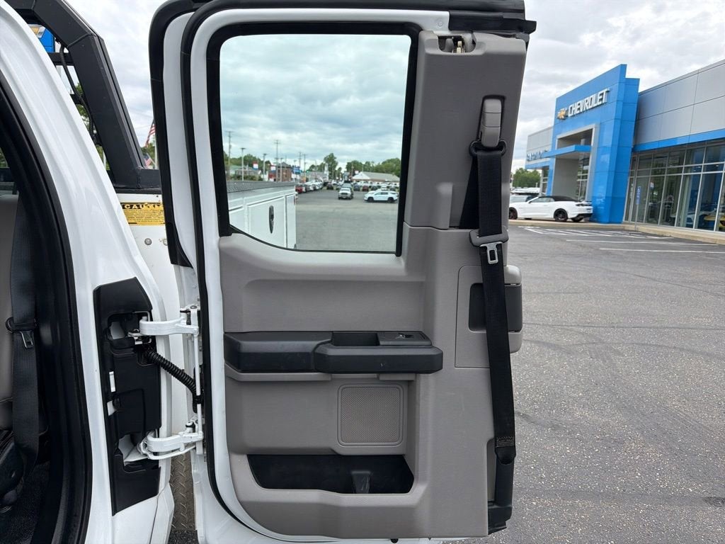 2021 Ford Super Duty F-250 SRW XL w/ Service Body