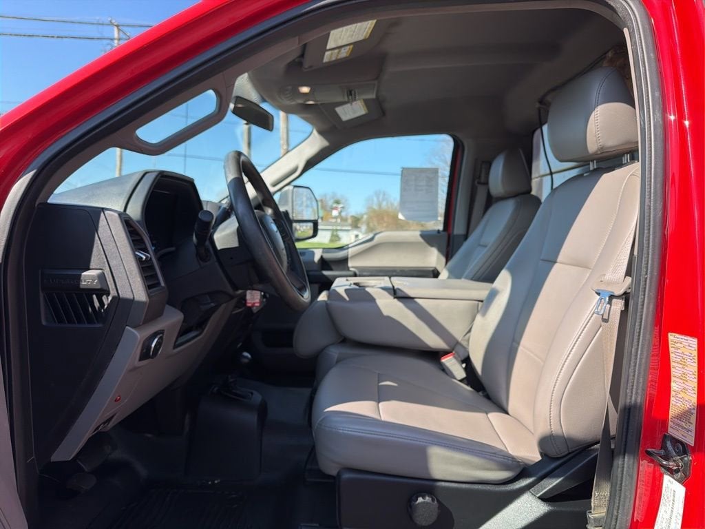2018 Ford Super Duty F-550 DRW XL