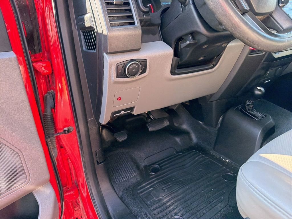 2018 Ford Super Duty F-550 DRW XL
