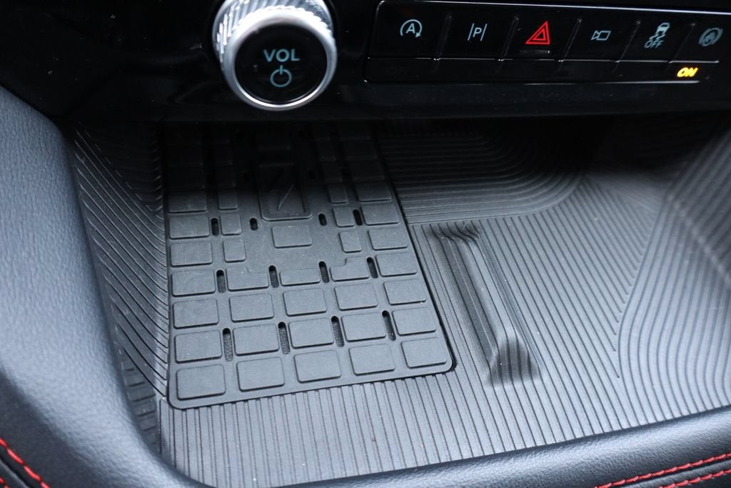 2025 Ford Explorer Base