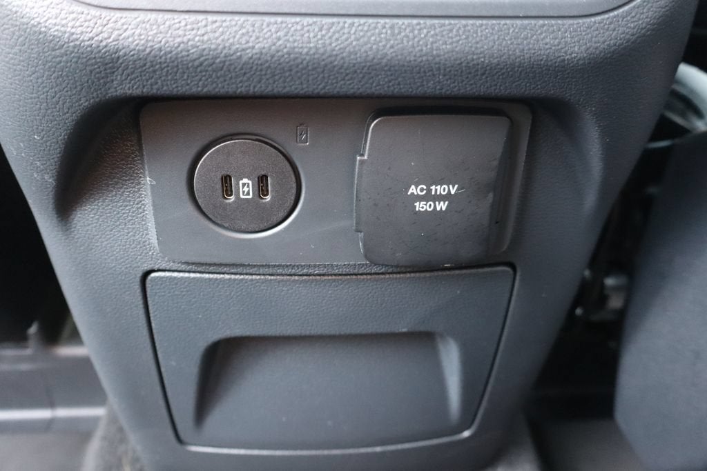 2025 Ford Explorer Base