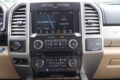 2017 Ford Super Duty F-350 SRW Lariat