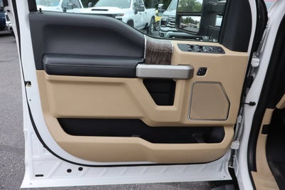 2017 Ford Super Duty F-350 SRW Lariat