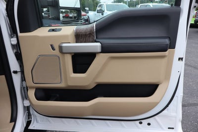 2017 Ford Super Duty F-350 SRW Lariat