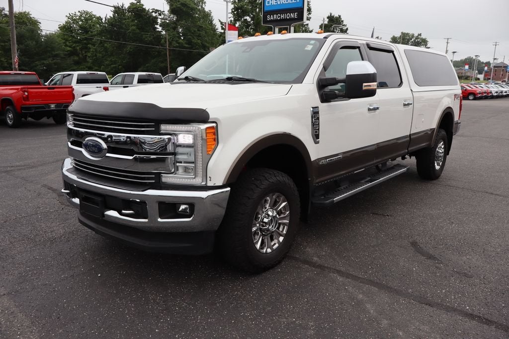 2017 Ford Super Duty F-350 SRW Lariat