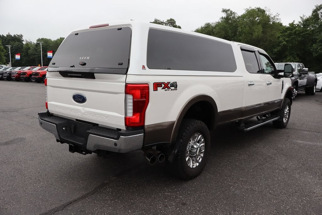 2017 Ford Super Duty F-350 SRW Lariat