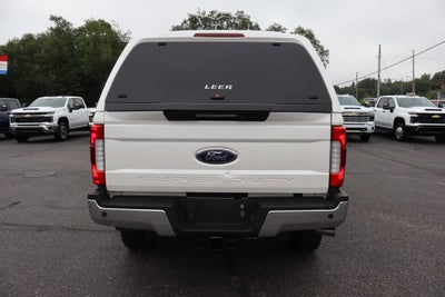 2017 Ford Super Duty F-350 SRW Lariat