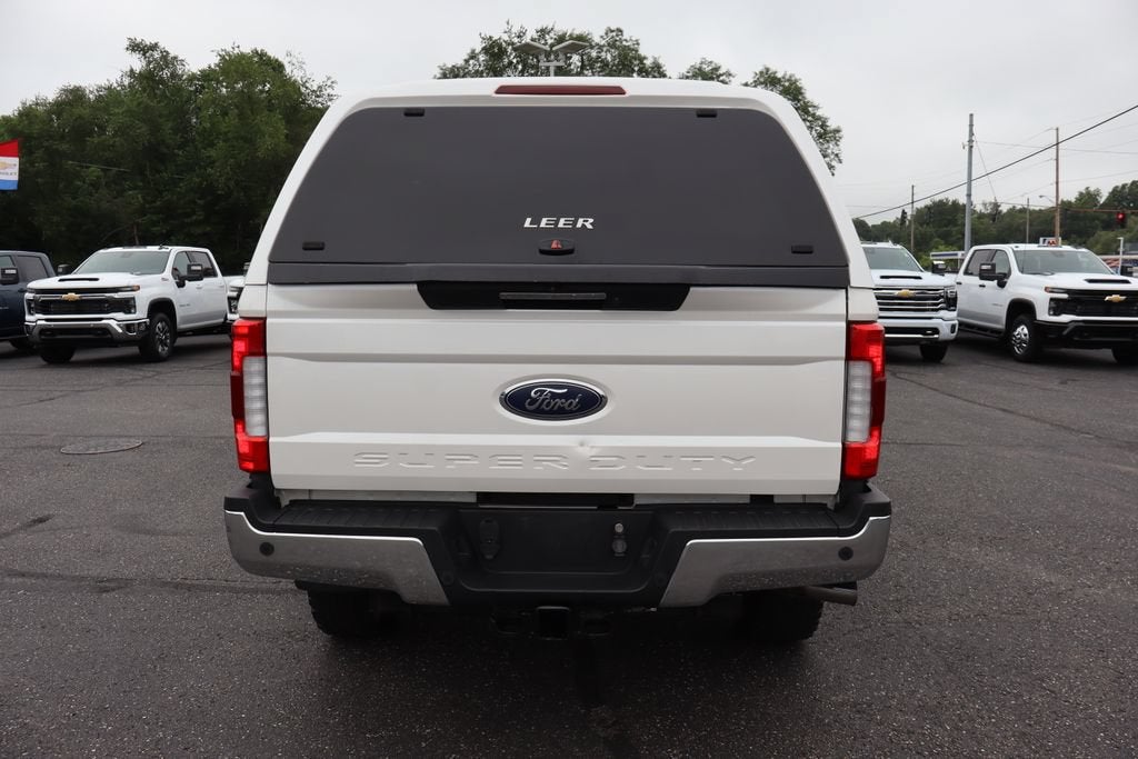 2017 Ford Super Duty F-350 SRW Lariat