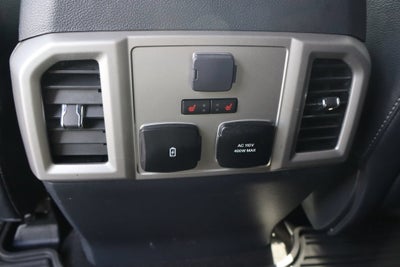 2022 Ford Super Duty F-350 DRW Lariat