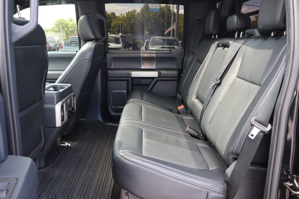 2022 Ford Super Duty F-350 DRW Lariat