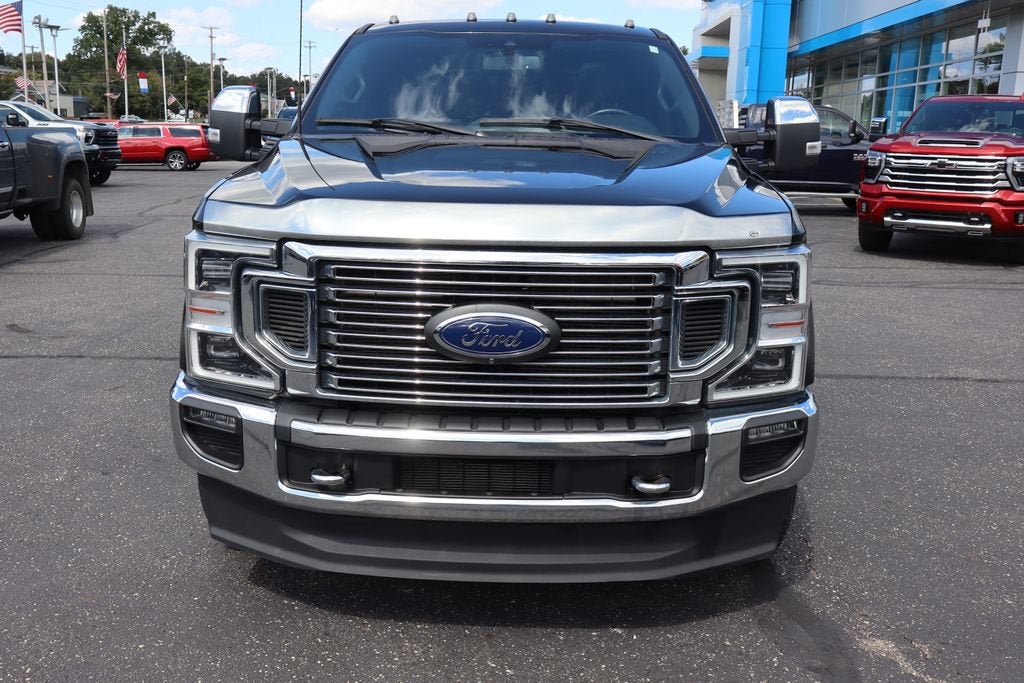 2022 Ford Super Duty F-350 DRW Lariat