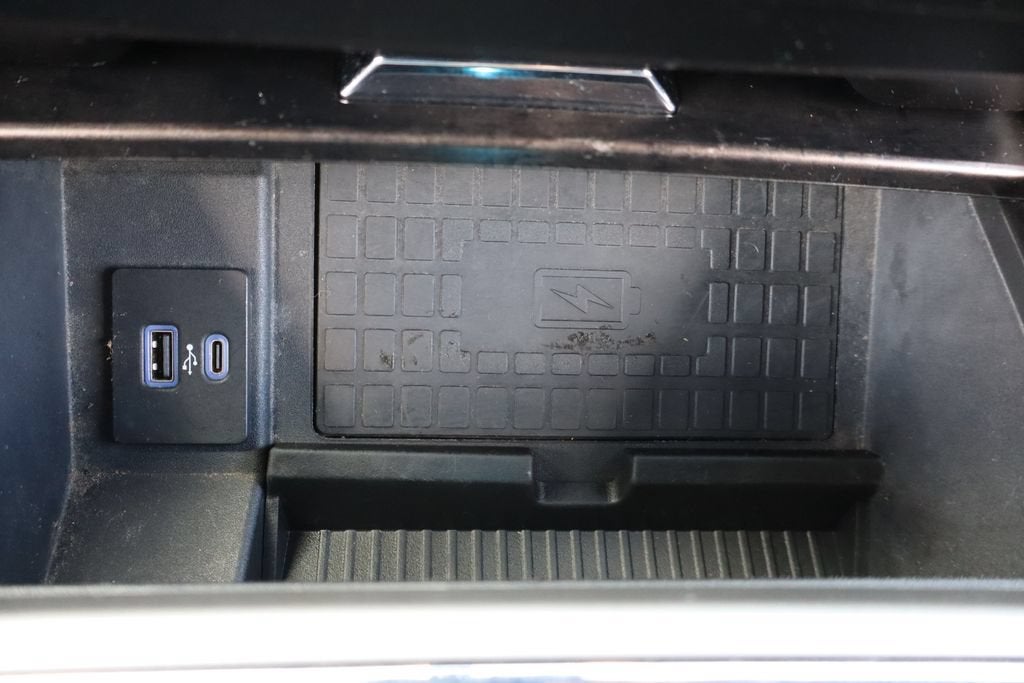 2022 Ford Super Duty F-350 DRW Lariat