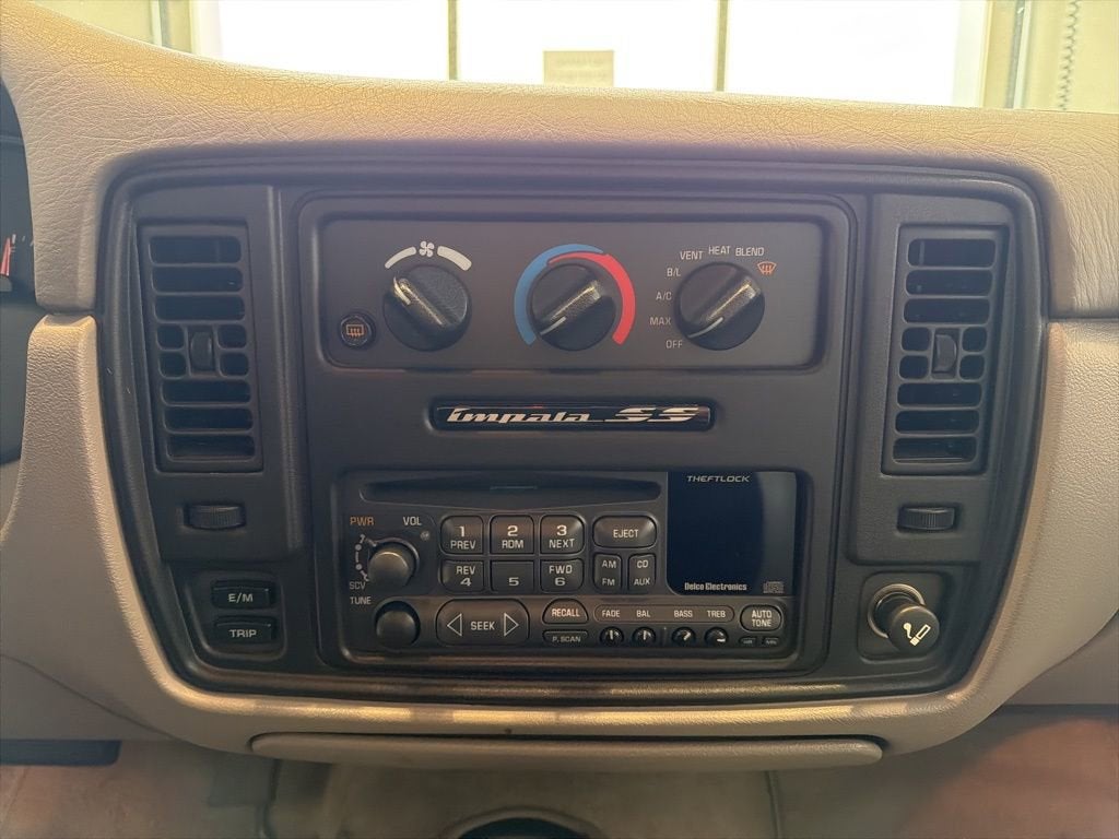 1996 Chevrolet Caprice Classic/Impala SS 1SA Special Value Pkg