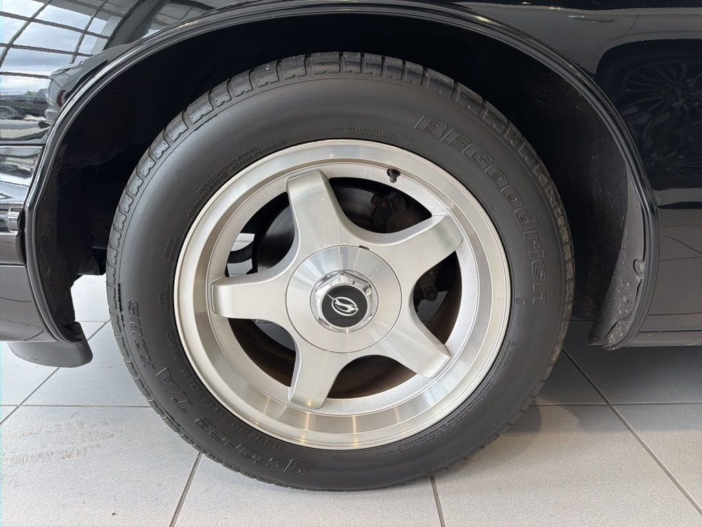 1996 Chevrolet Caprice Classic/Impala SS 1SA Special Value Pkg