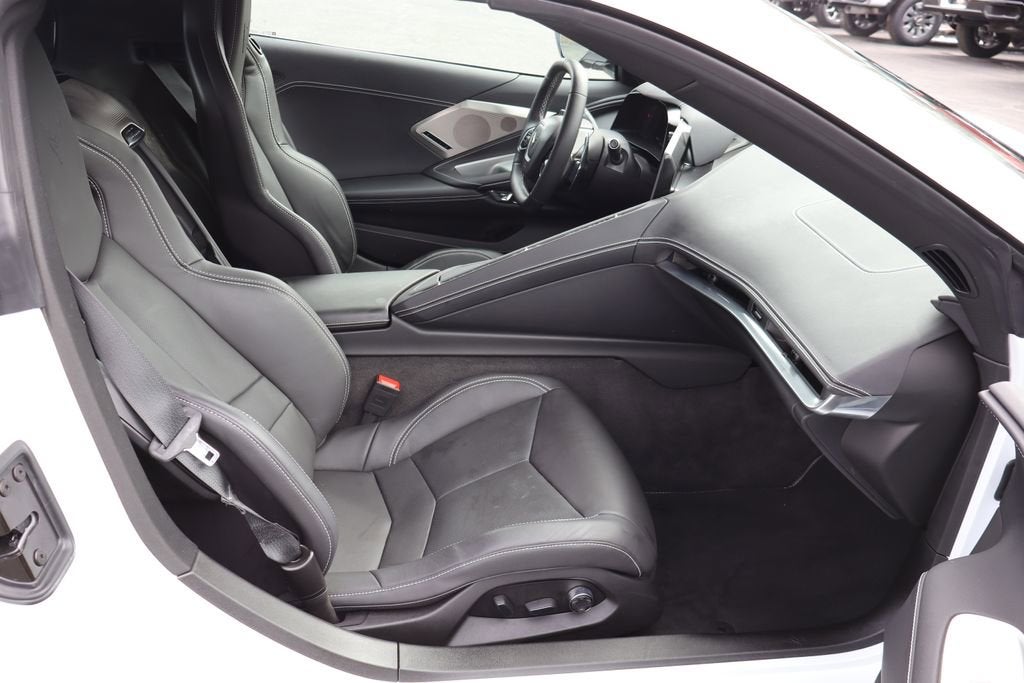 2024 Chevrolet Corvette Stingray 2LT