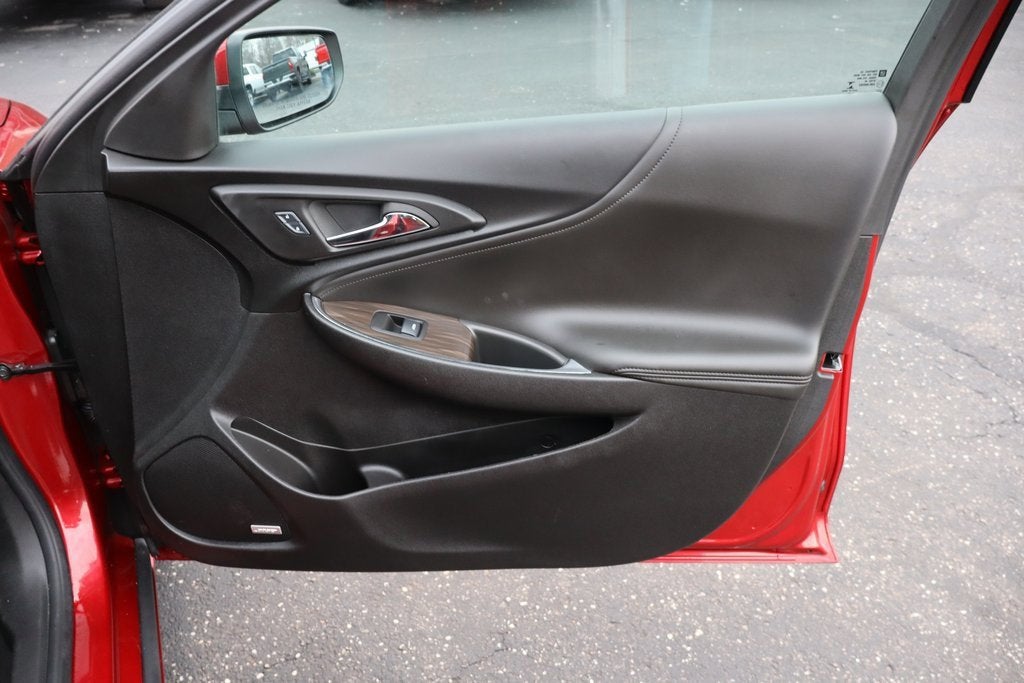 2025 Chevrolet Malibu 2LT