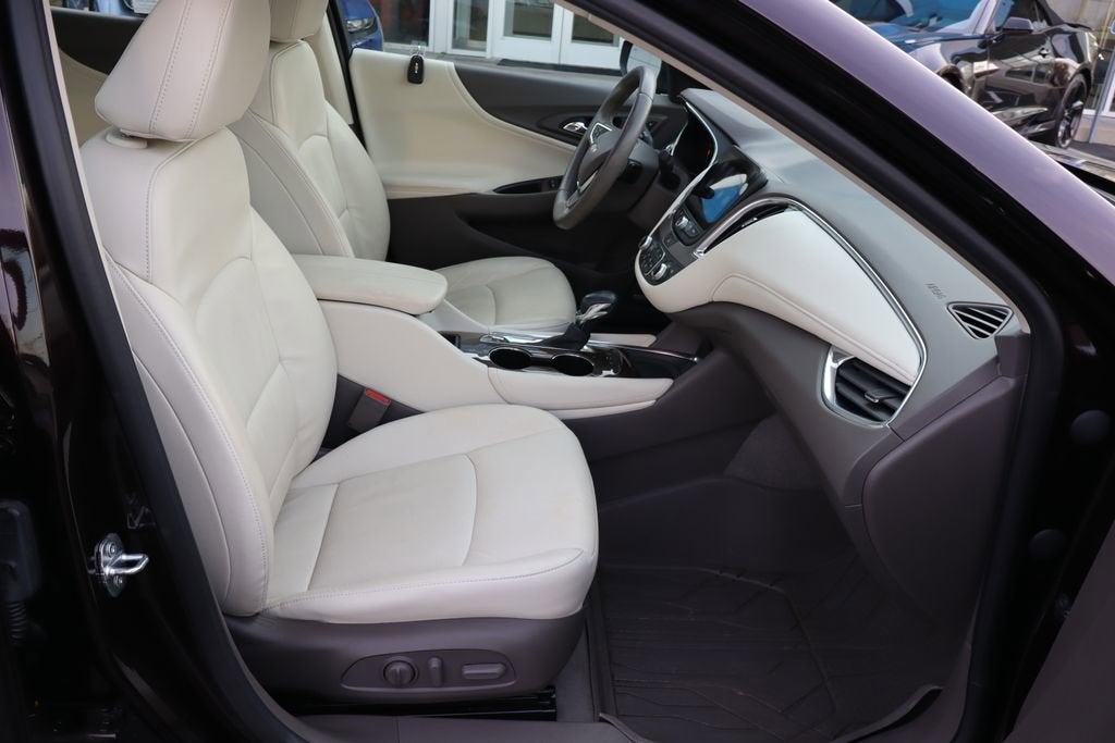 2021 Chevrolet Malibu Premier