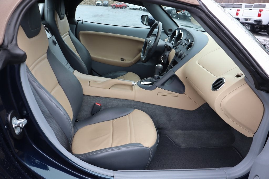 2007 Pontiac Solstice Base